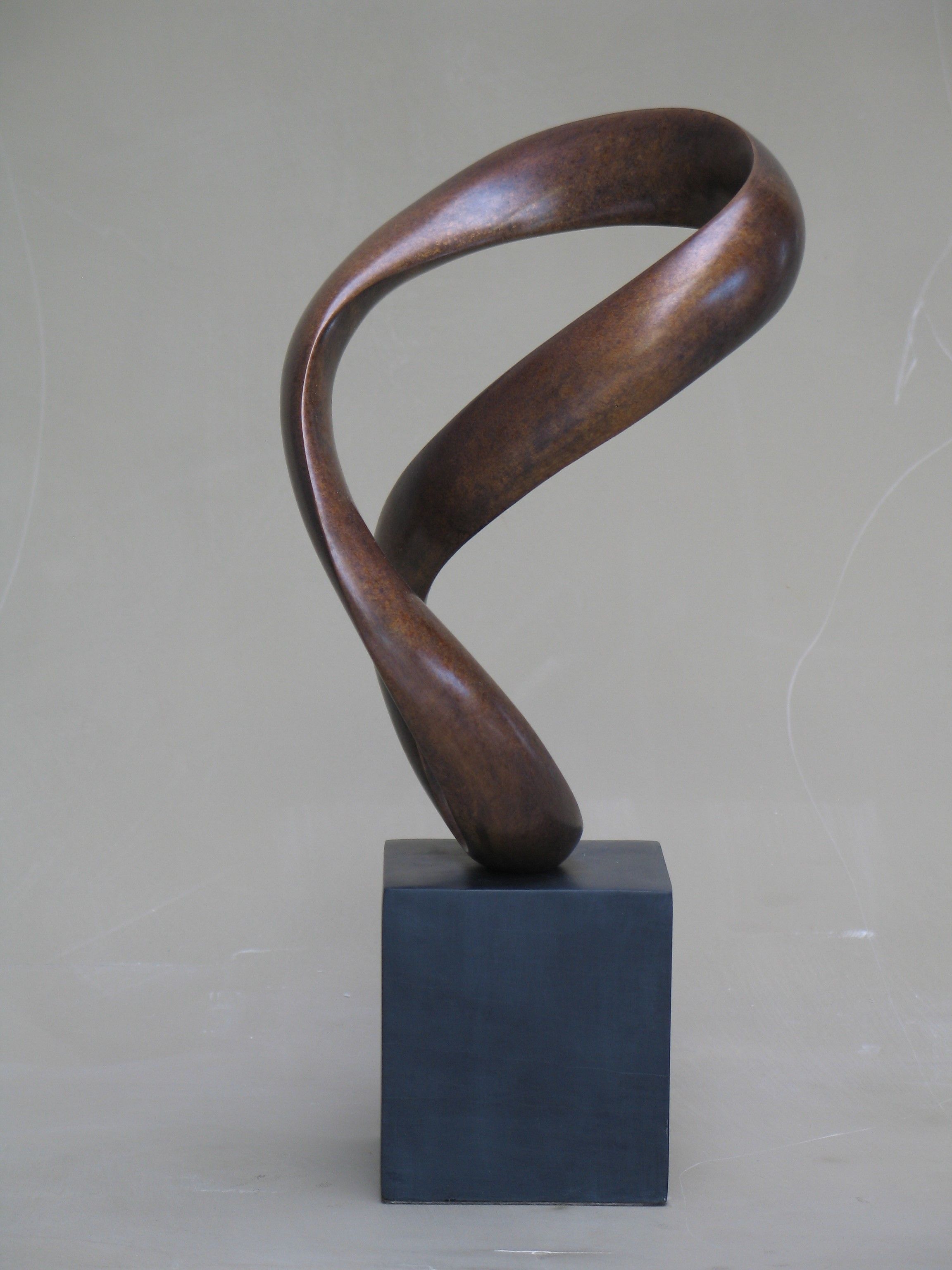 BRONZE RAVEL I. Edition of 9. 24.5 cm high ( not incl base ) x 19 cm