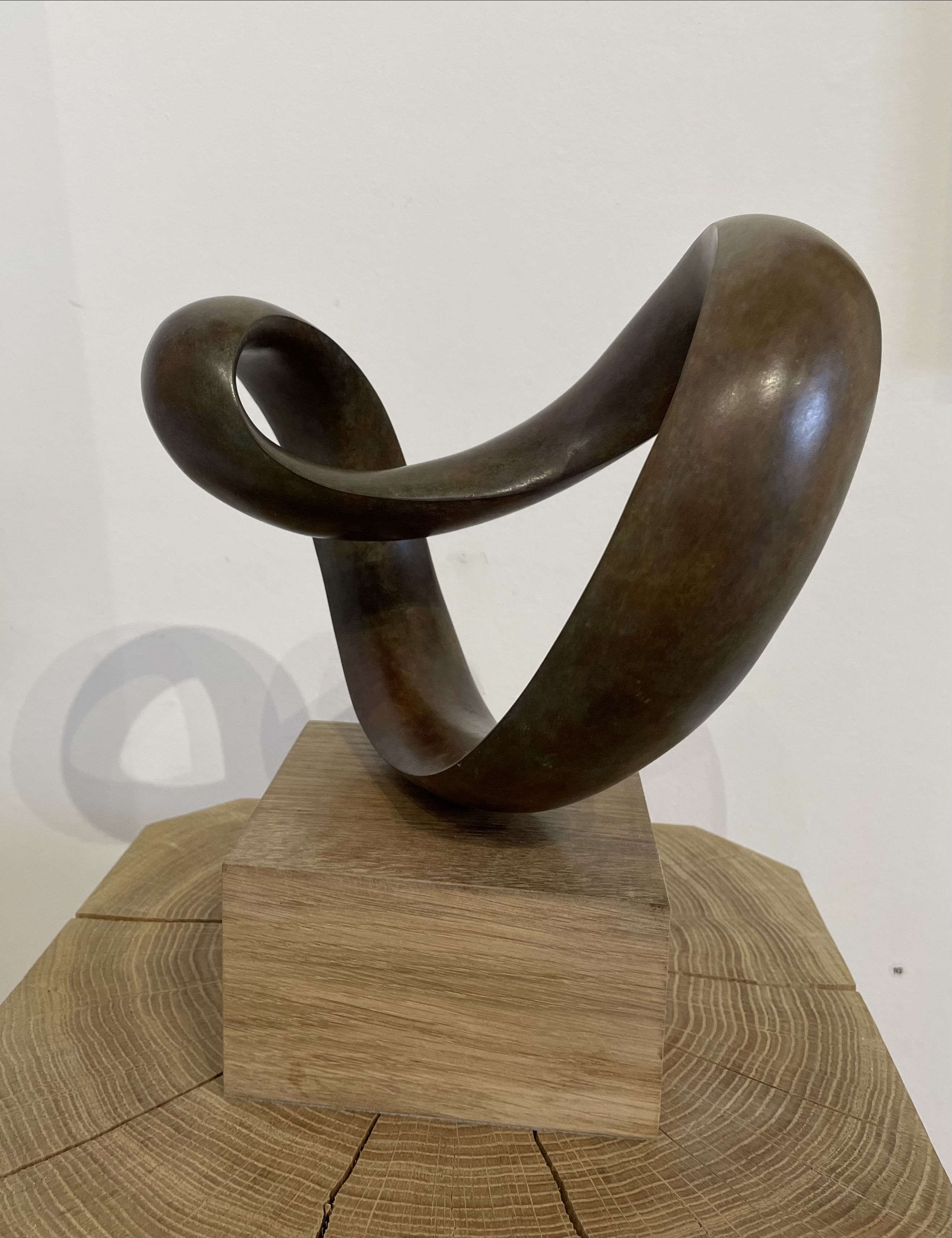 Bronze Ravel IX. Edition of 9.19.5 cm high ( not incl base ) x 23 cm